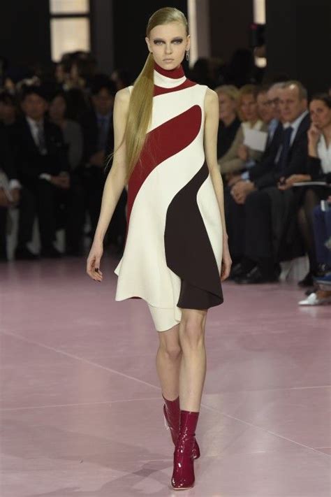 christian dior runway 2015.